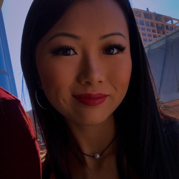 Meet your posher, Marney - Picture 1 of 8